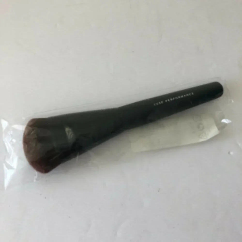 Bareminerals Luxe Performance Brush Makeup Foundation Brush NEW